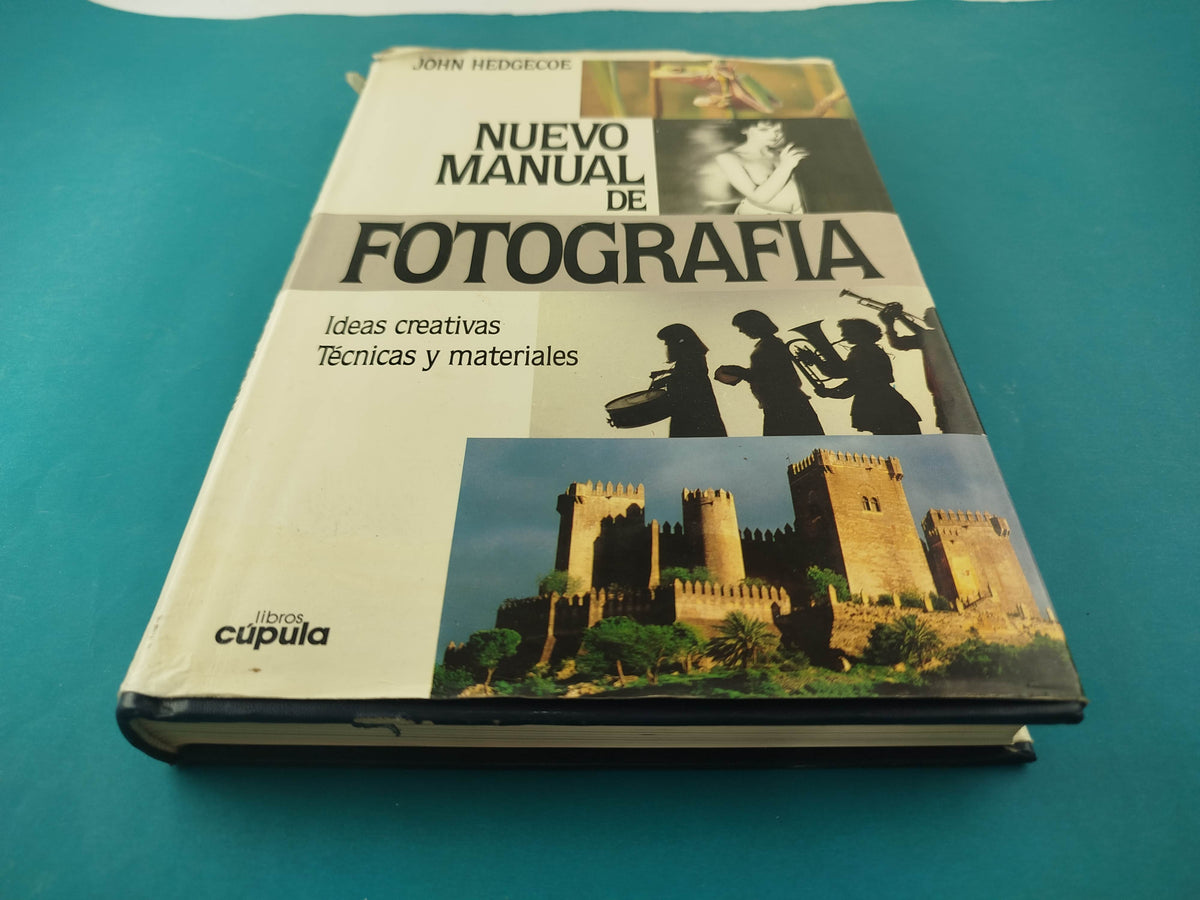 Nuevo manual de fotografia by John Hedgecoe