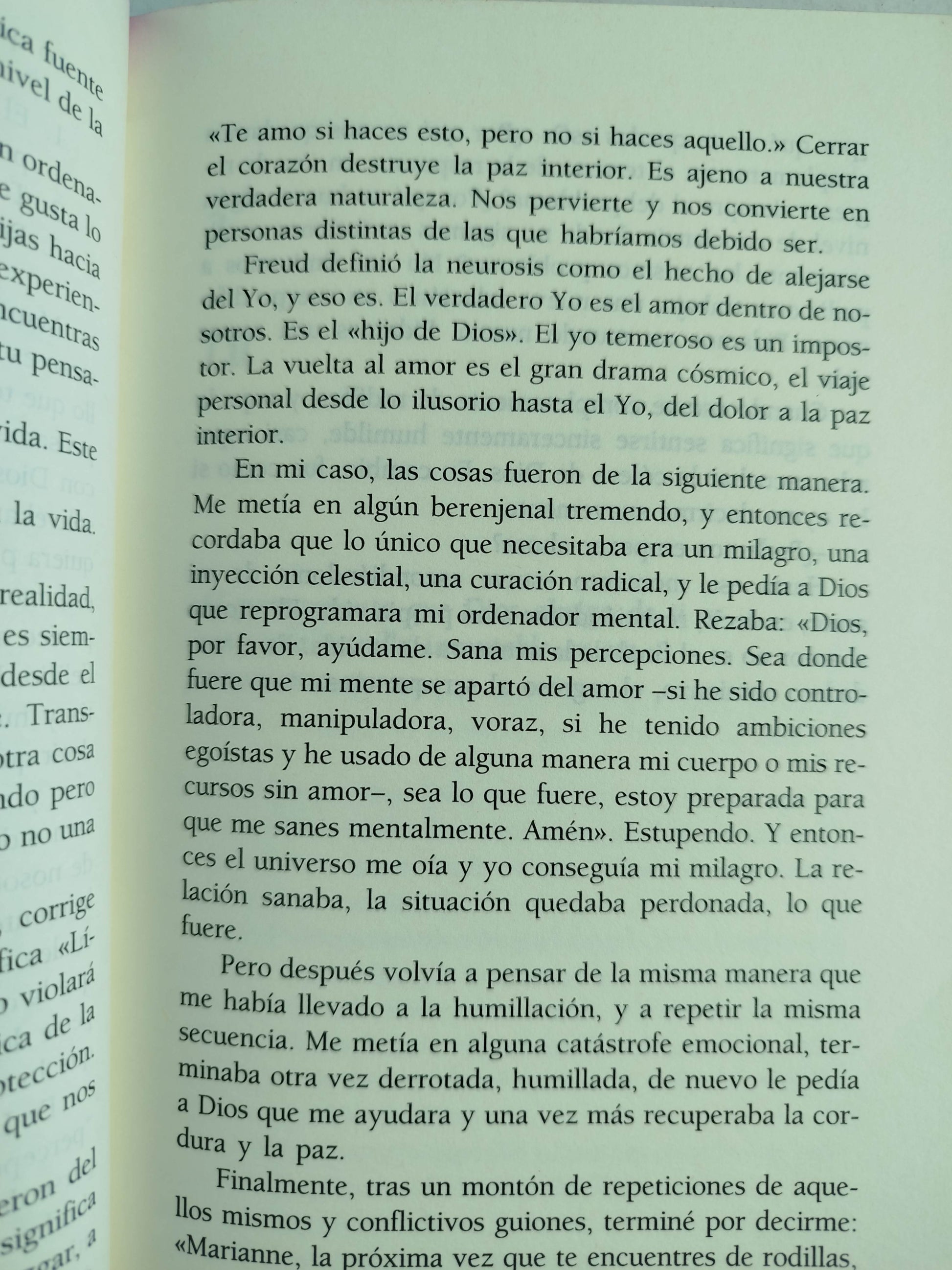 Volver al amor by Marianne Williamson