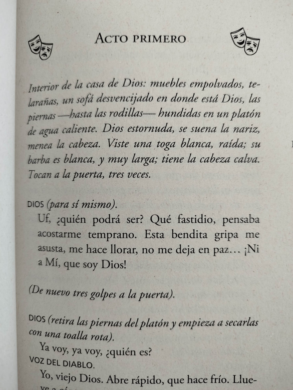Ahí están pintados by Evelio Rosero