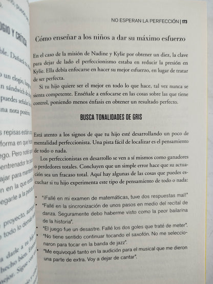 13 cosas que los padres mentalmente fuertes no hacen by Amy Morin