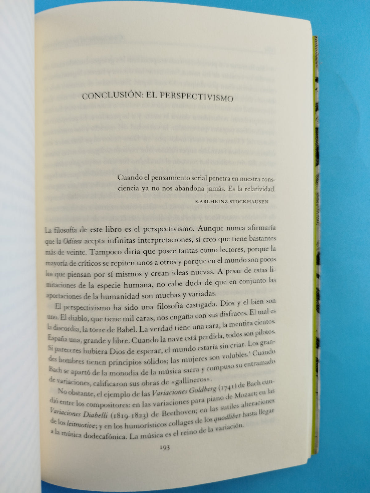 Las Criptas de las Crítica by Núria Perpinyá