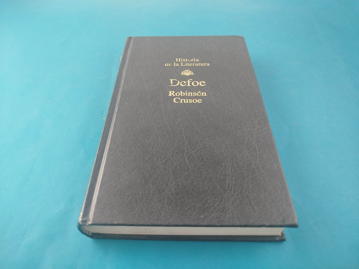 Robinson Crusoe by Daniel Defoe