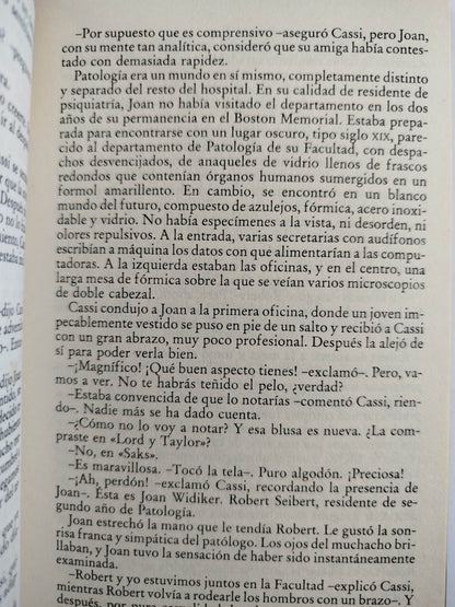 Como si fuera dios by Robin cook