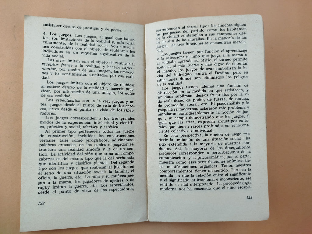 La Semiología by Pierre Guiraud