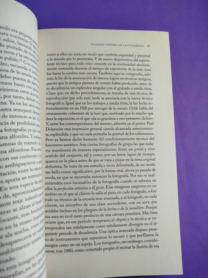 Iluminaciones by Walter Benjamin