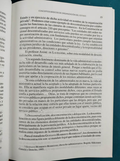 Curso de derecho administrativo. Octava edición actualizada by Diego Younes Moreno
