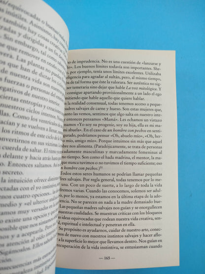 Mujeres que corren con lobos