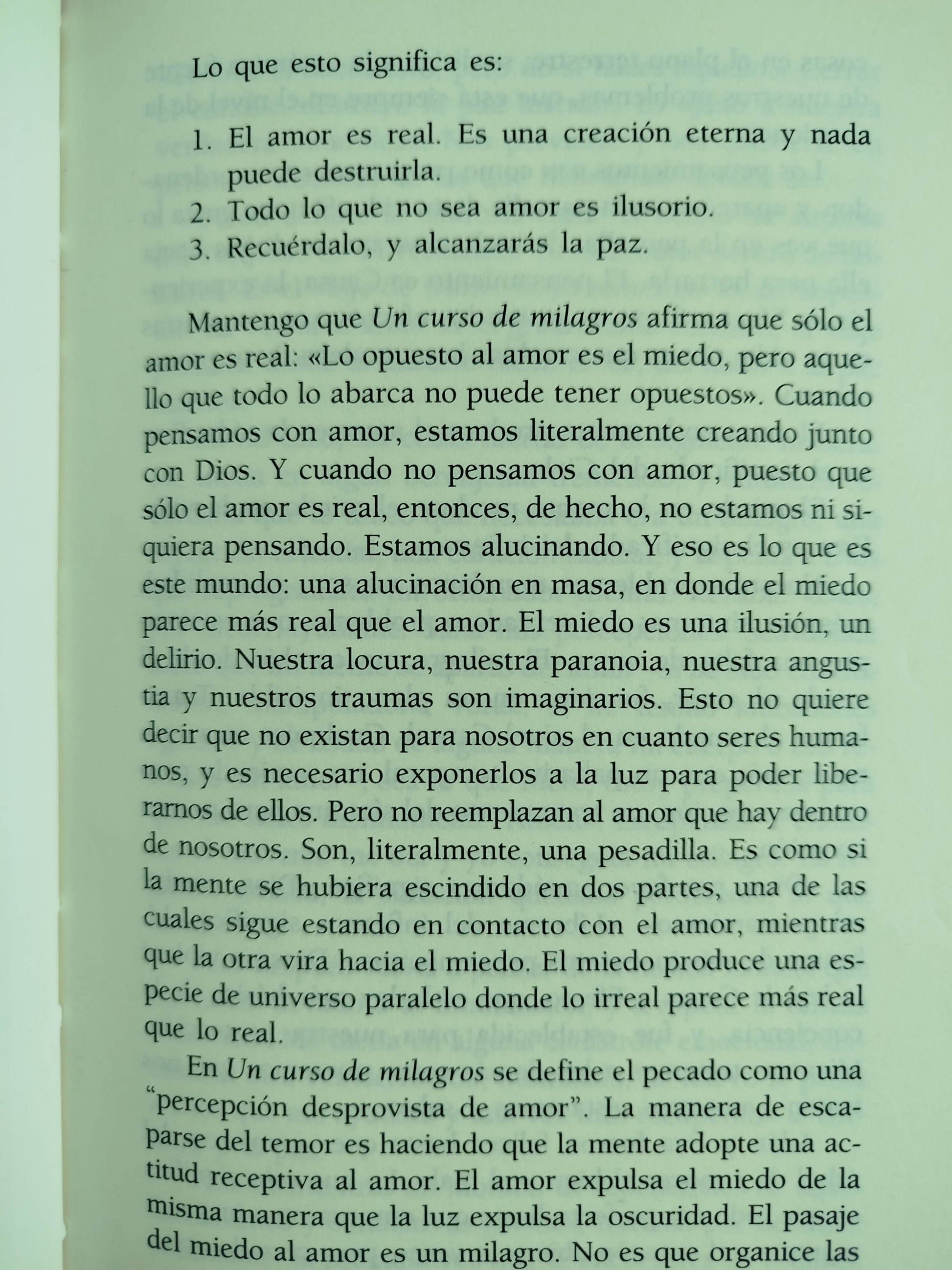 Volver al amor by Marianne Williamson