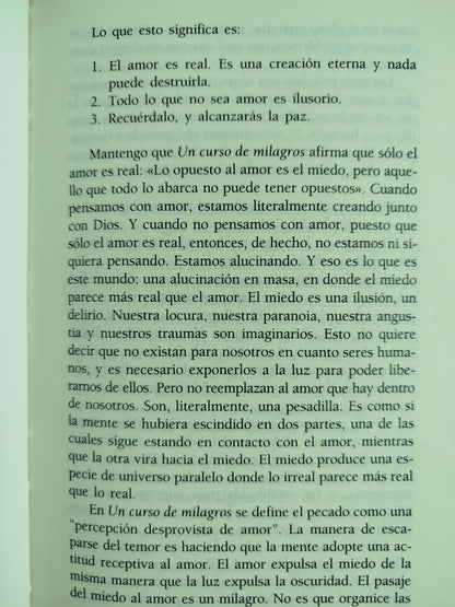 Volver al amor by Marianne Williamson