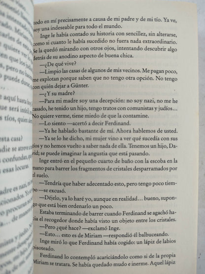 La Sangre de los inocentes by JULIA NAVARRO