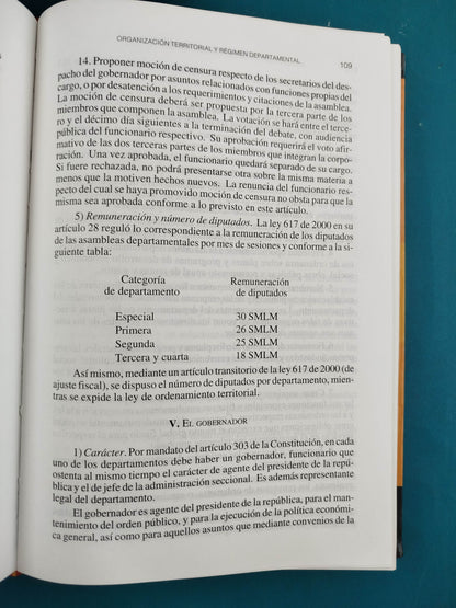 Curso de derecho administrativo. Octava edición actualizada by Diego Younes Moreno