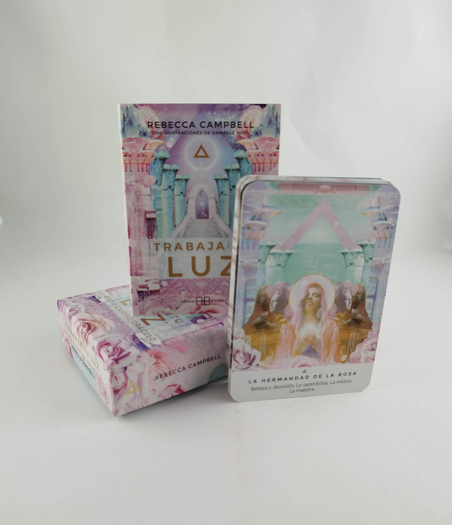 Trabaja Tu Luz libro y cartas Oráculo by Rebecca Campbell