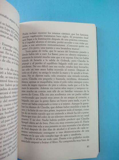 Cementerios de Neon by Andres Felipe Solano Mendoza