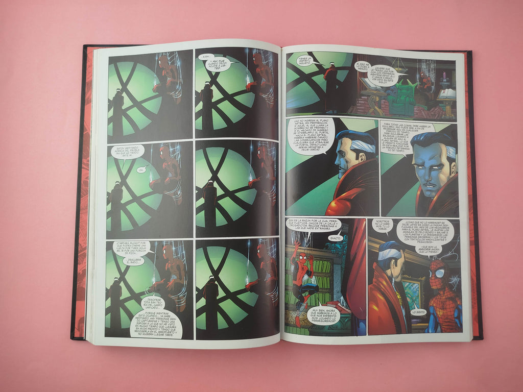 El Asombroso spider-man revelaciones by Michael Straczynski y John Romita Jr.