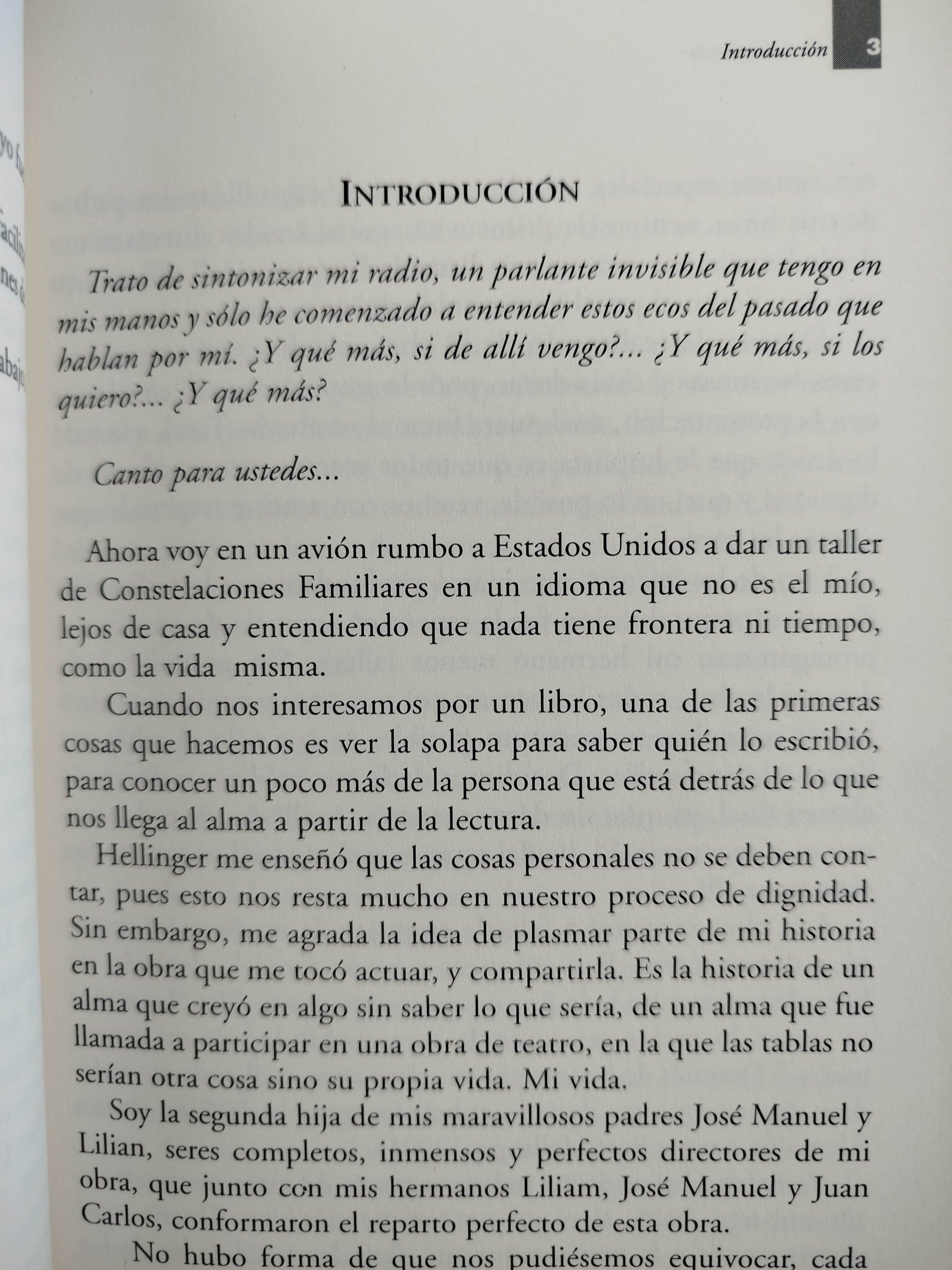 Ecos del pasado by Carolina Castillo