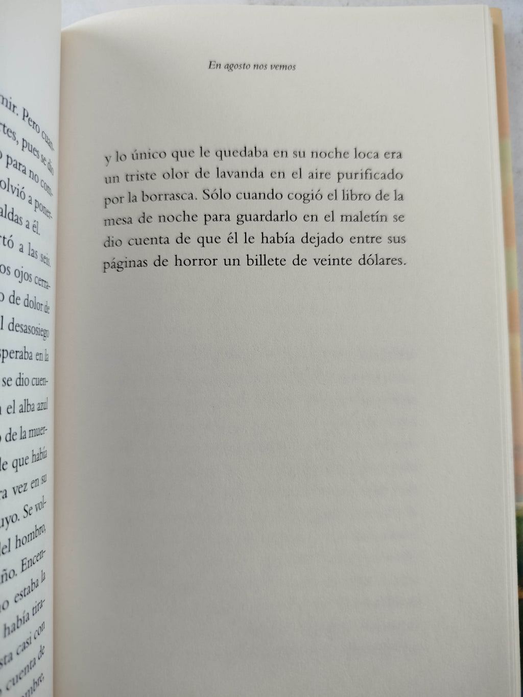 En agosto nos vemos by Gabriel García Márquez