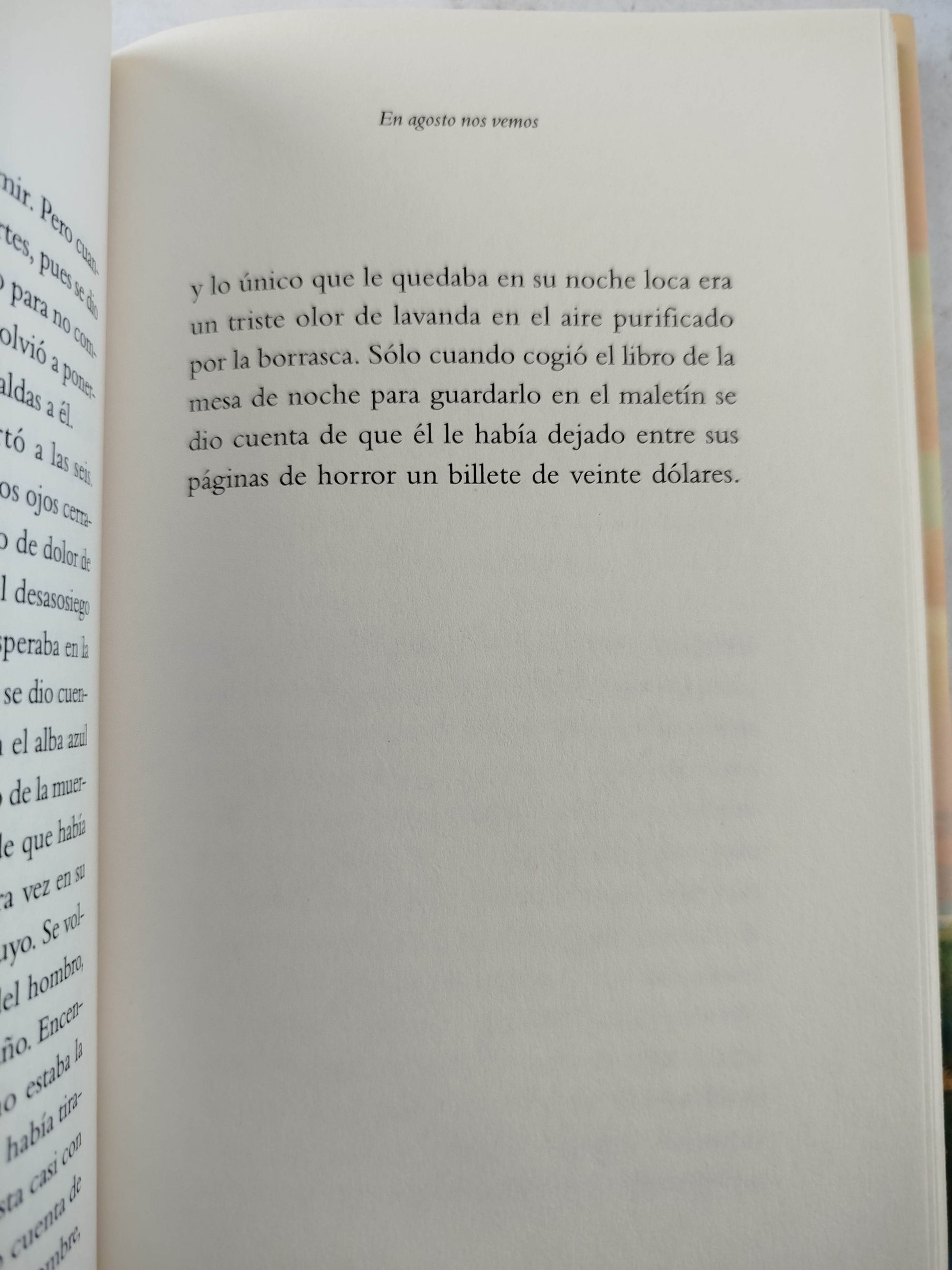 En agosto nos vemos by Gabriel García Márquez