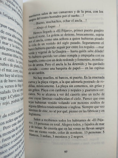 4 años a bordo de mí mismo by Eduardo Zalamea Borda