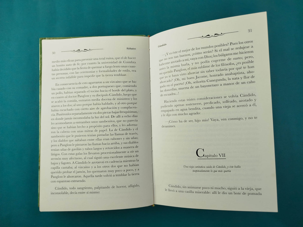Cándido by Voltaire