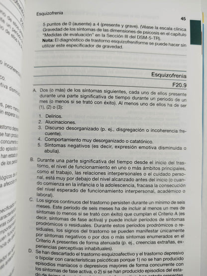 Guía de consulta de los criterios diagnósticos del DSM-5-TR by varios