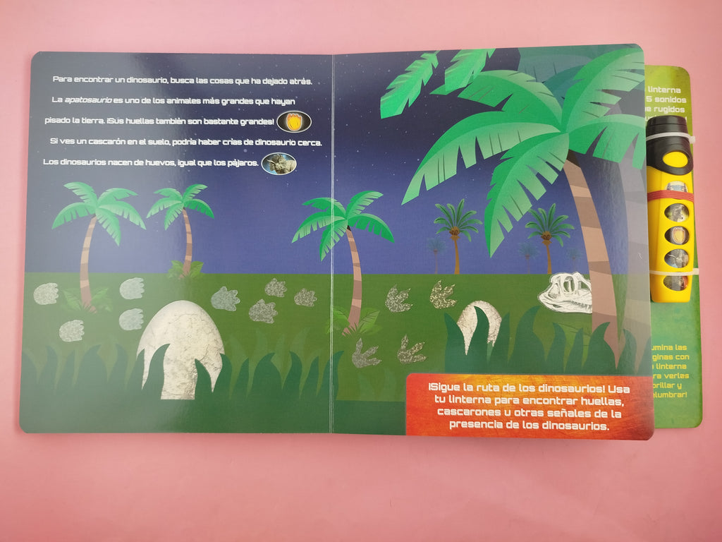 Jurassic World: dinosaurios en la oscuridad by varios Autores