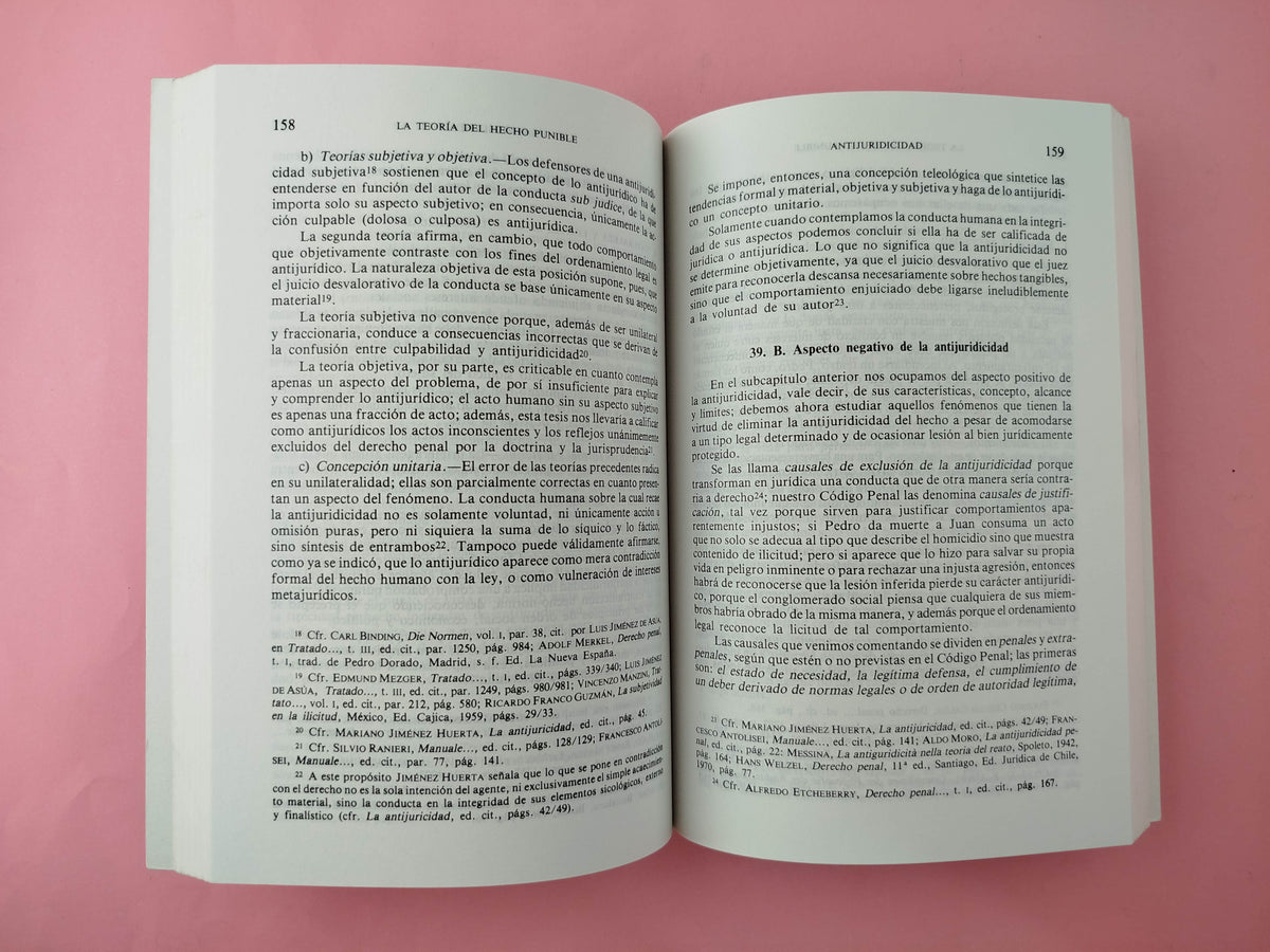 Derecho penal by Alfonso Reyes Echandia