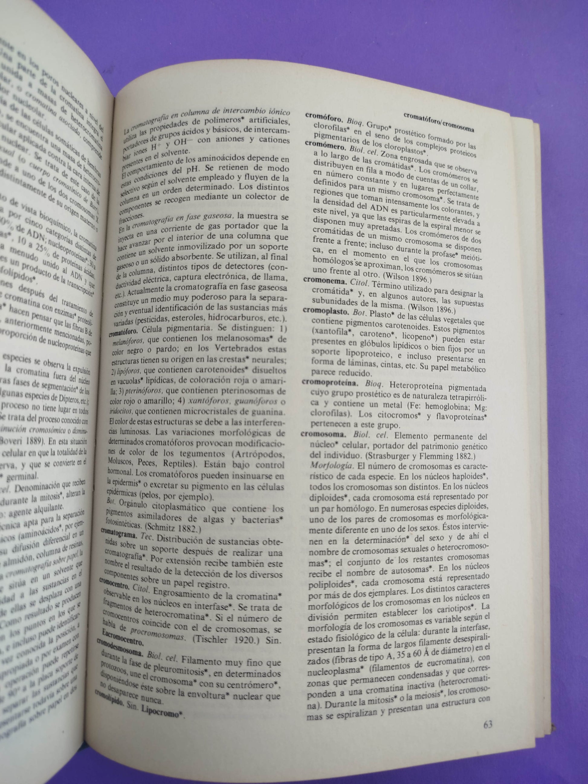Diccionario de Biología by Lender-Delavault y Le Moigne
