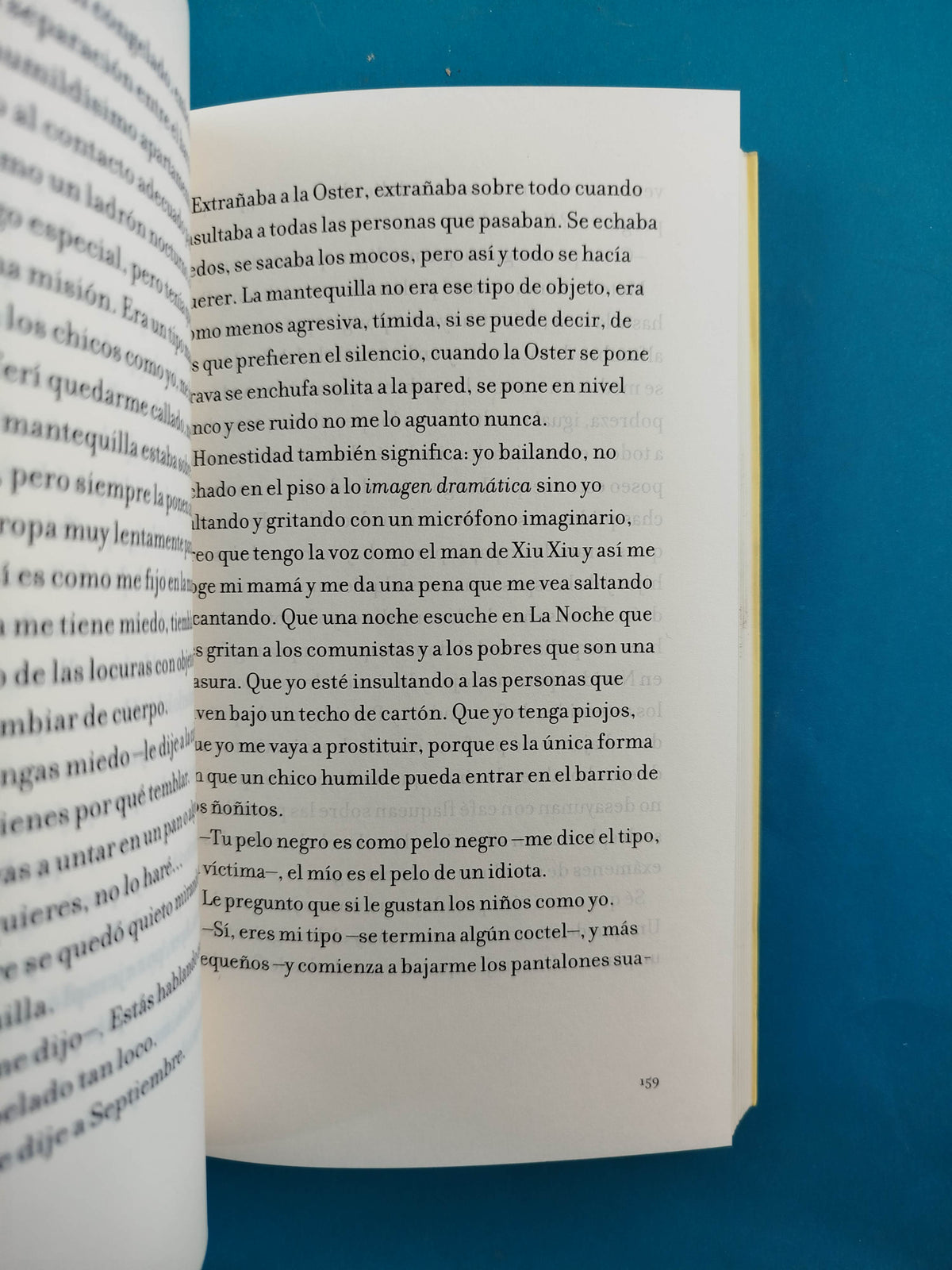 Vagabunda Bogotá by Luis Carlos Barragán