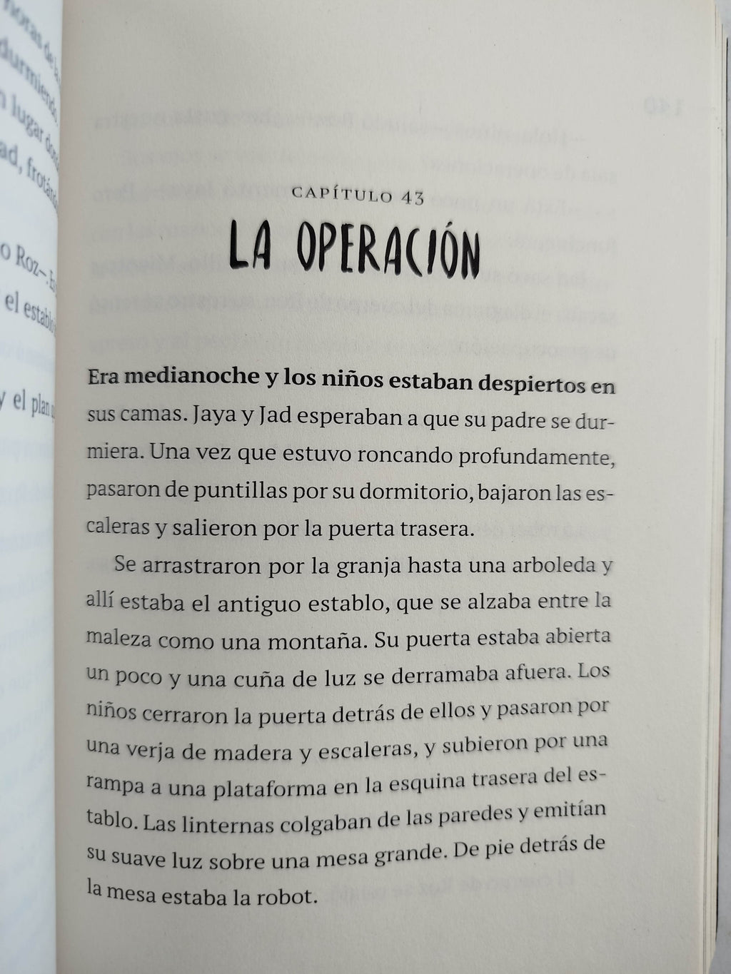 El escape de la robot salvaje by peter brown