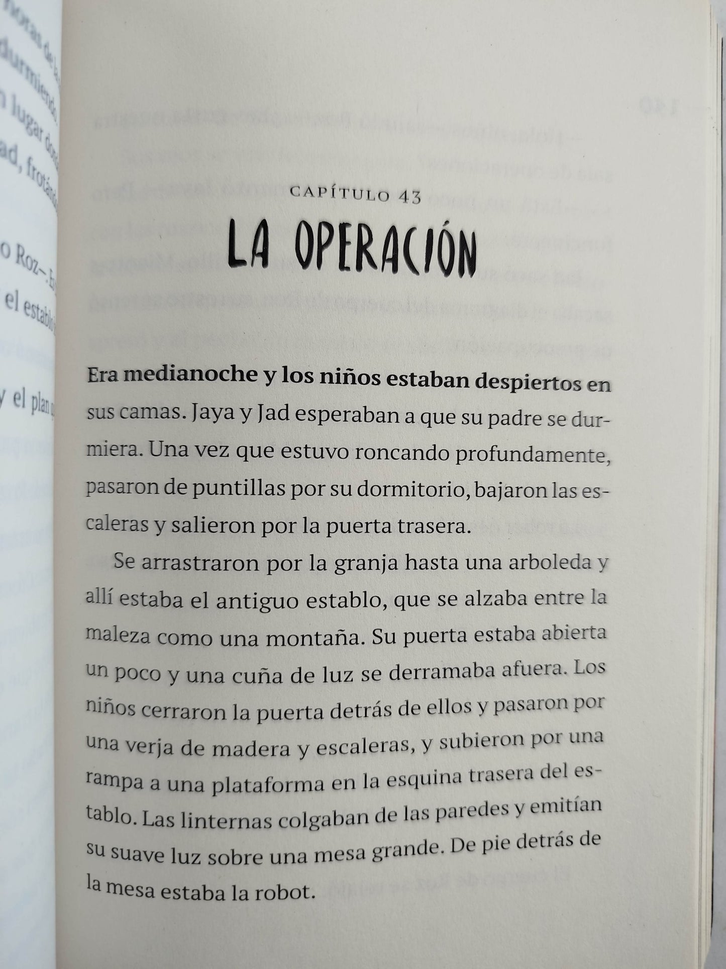 El escape de la robot salvaje by peter brown