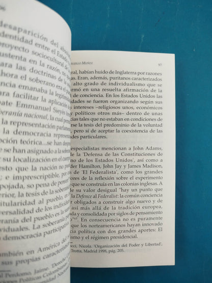 El Estado Y El Derecho by Augusto Trujillo Muñoz