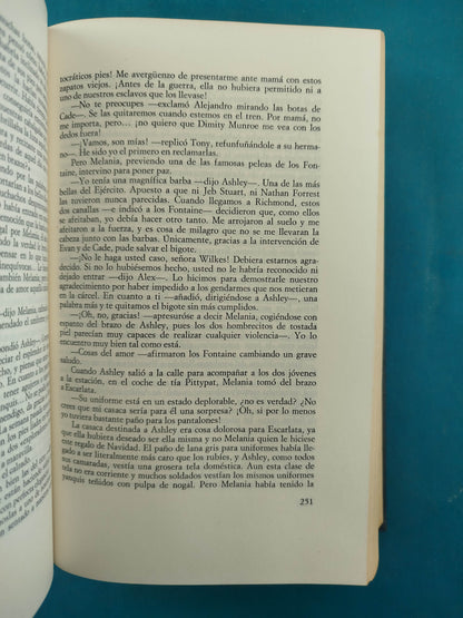 Lo Que El Viento Se Llevó by Margaret Mitchell