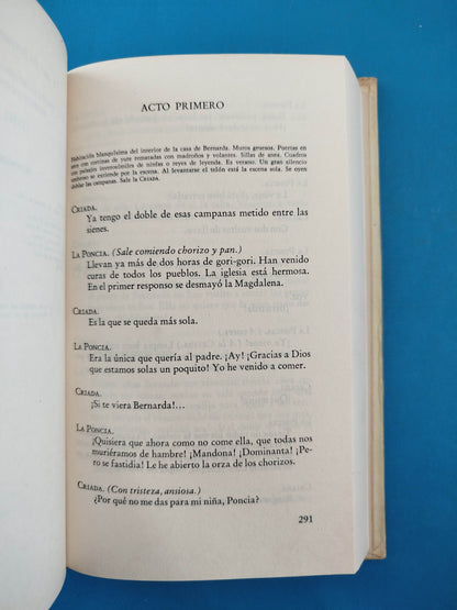 Poesía-teatro artículos