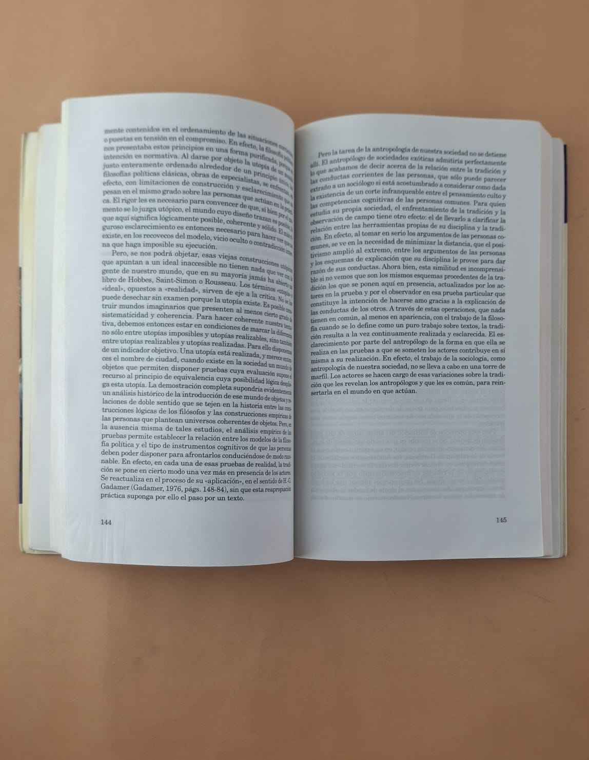 El amor y la justicia como competencias tres ensayos de Sociologia de la acción
