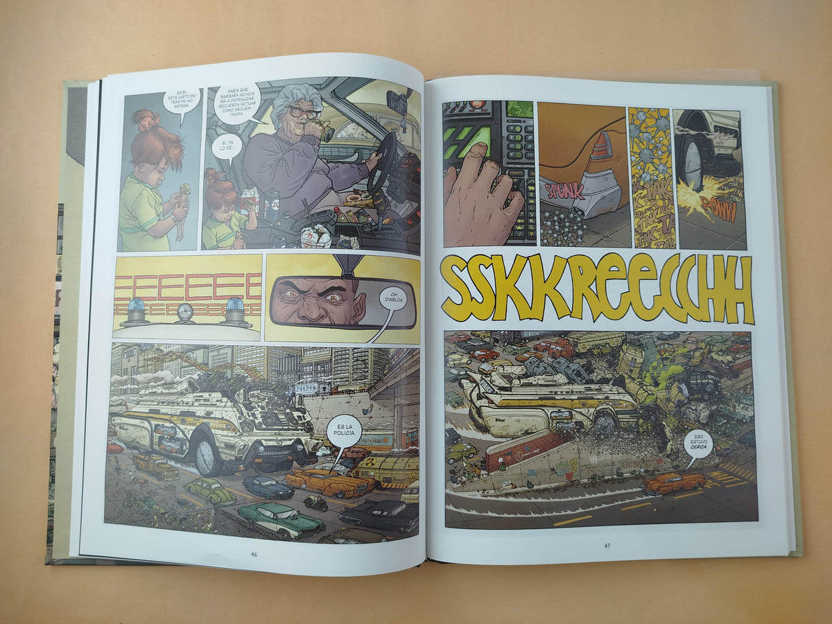 Hard Boiled by Frank Miller, Geof Darrow, and Dave Stewart