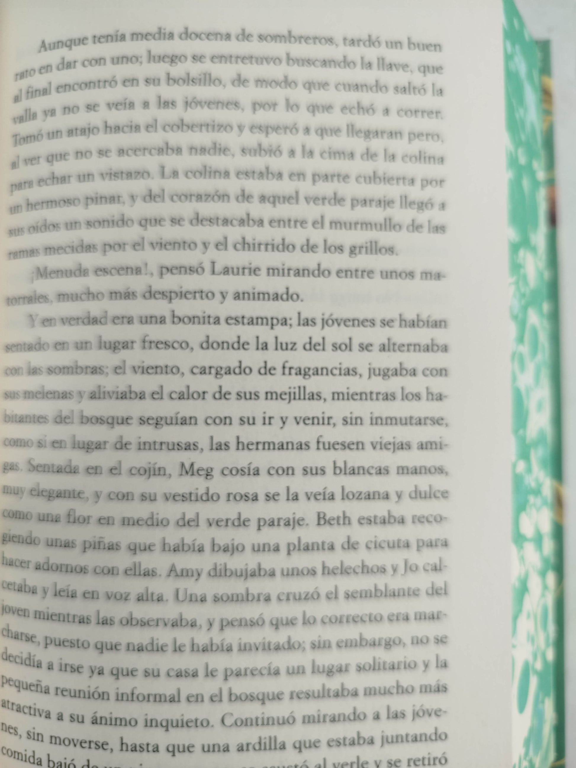 Mujercitas by Louisa May Alcott