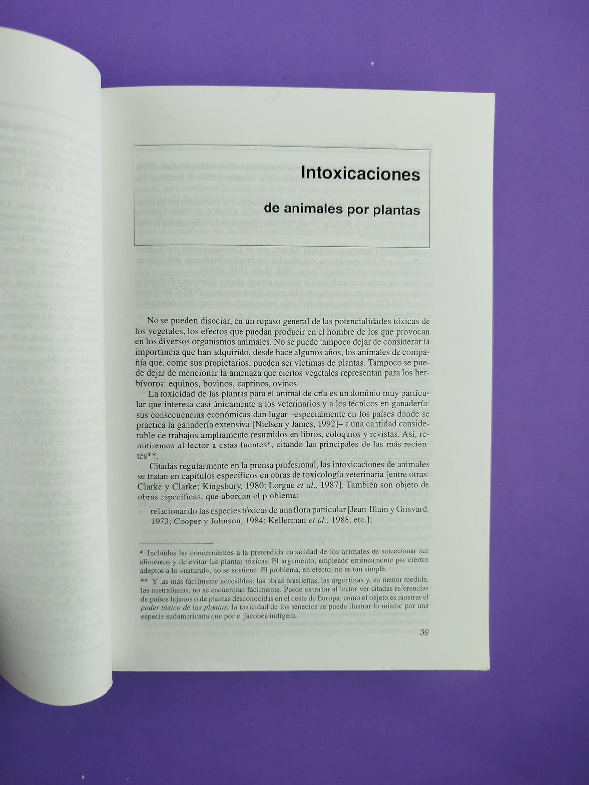 Plantas tóxicas by Jean Bruneton