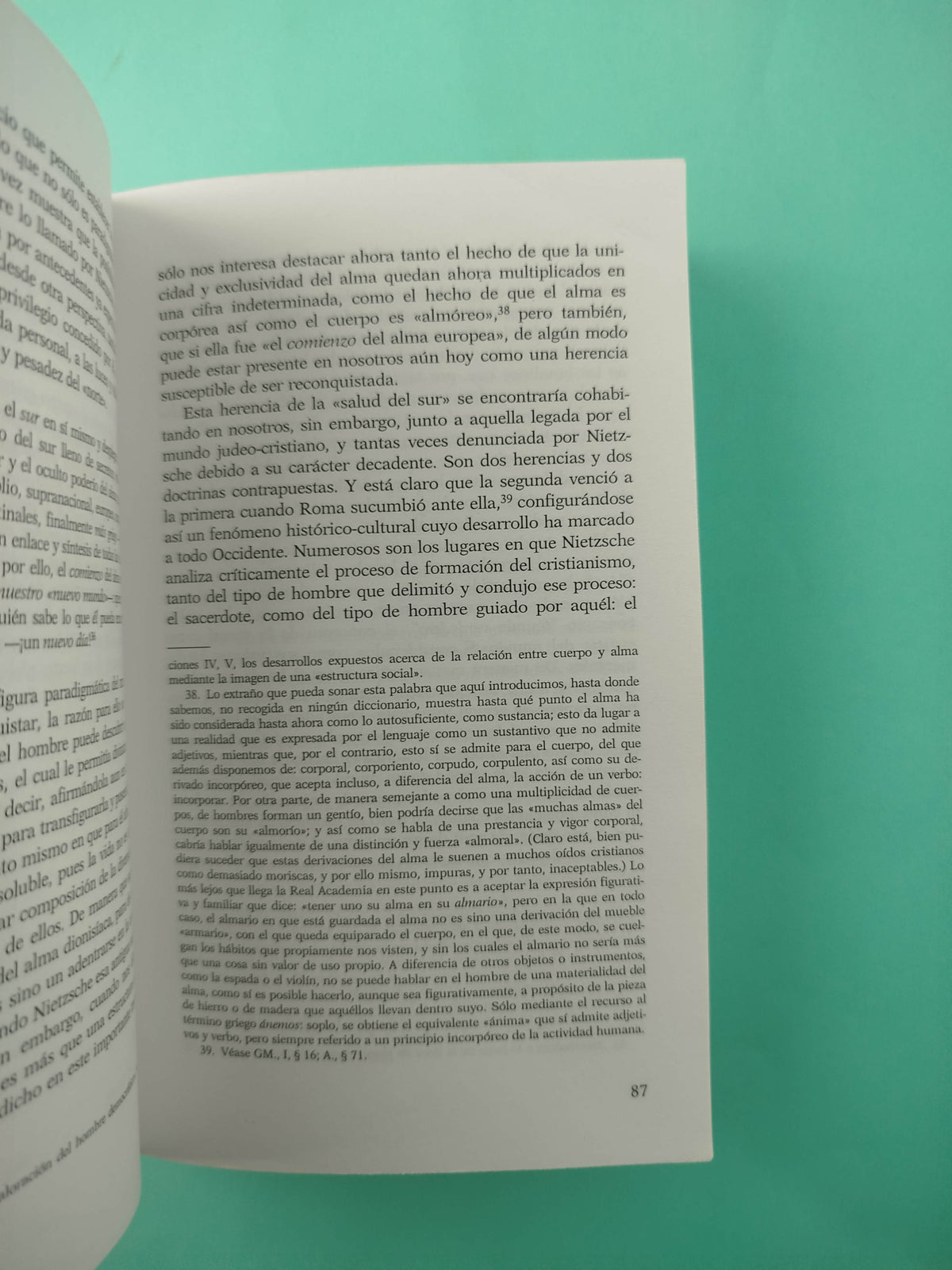 Nietzsche, un pensador póstumo: El cuerpo como centro de gravedad by José Jara