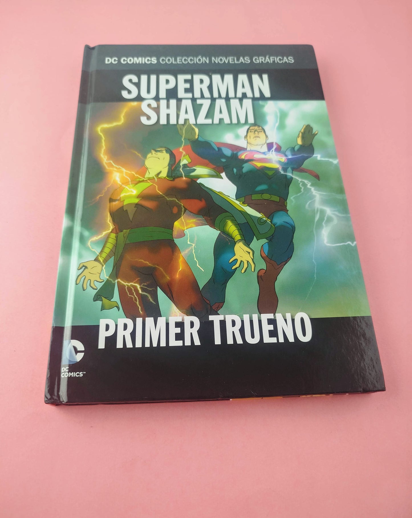 Superman Shazam Primer trueno volumen 12