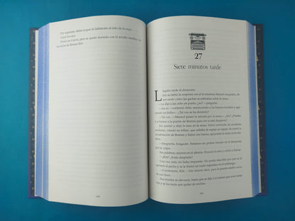 Rivales divinos: Separados por la guerra, unidos por el amor.