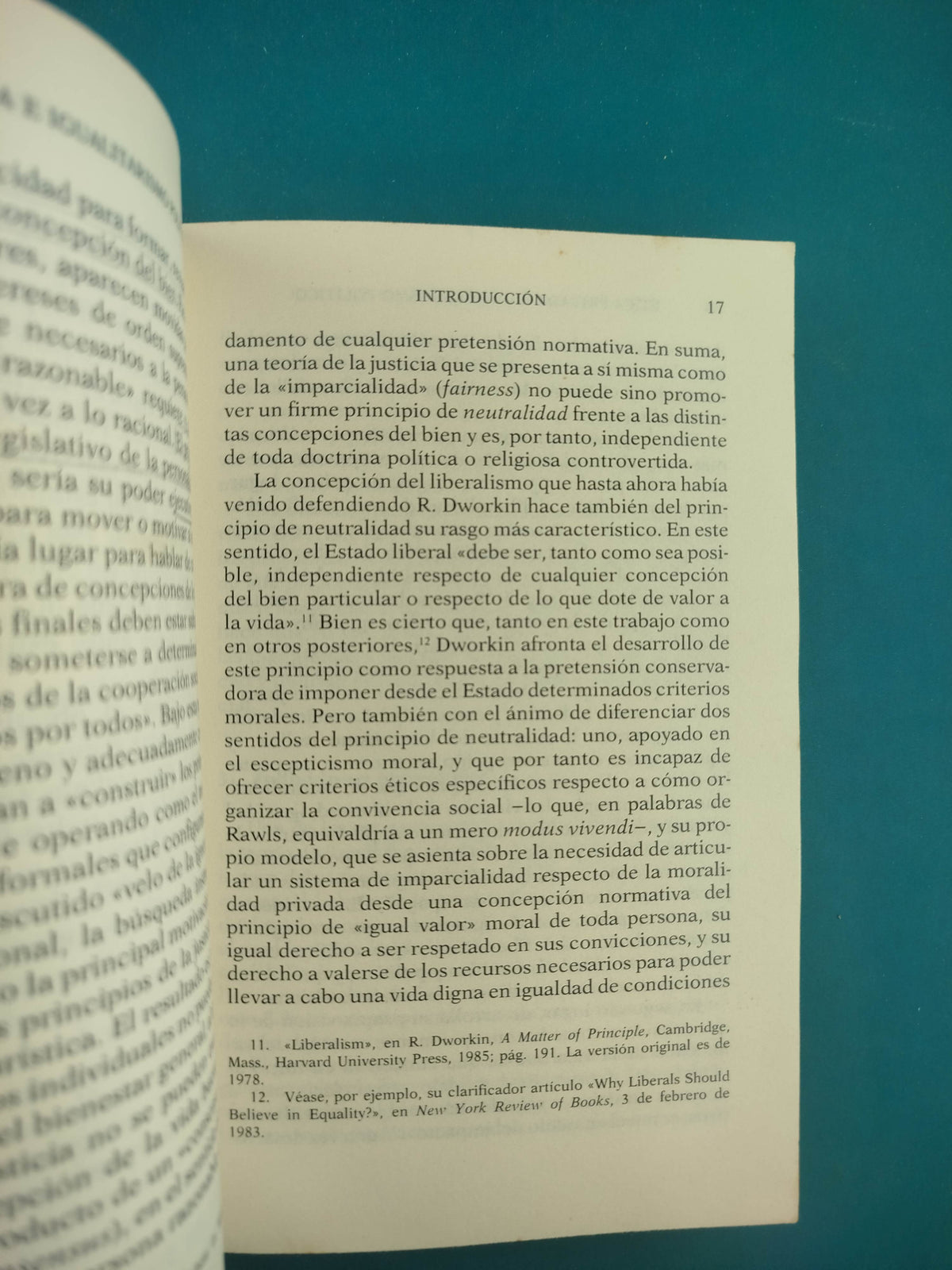 Ética privada e igualitarismo político by Ronald Dworkin