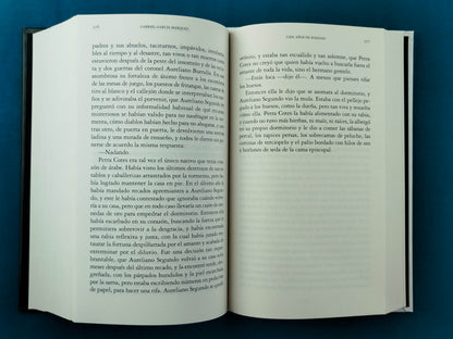 Cien años de soledad (Edición conmemorativa de la RAE y la ASALE) by Gabriel García Márquez
