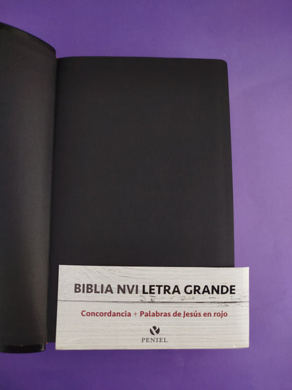Biblia nvi letra grande cuero italiano negra by Nueva Versión Internacional