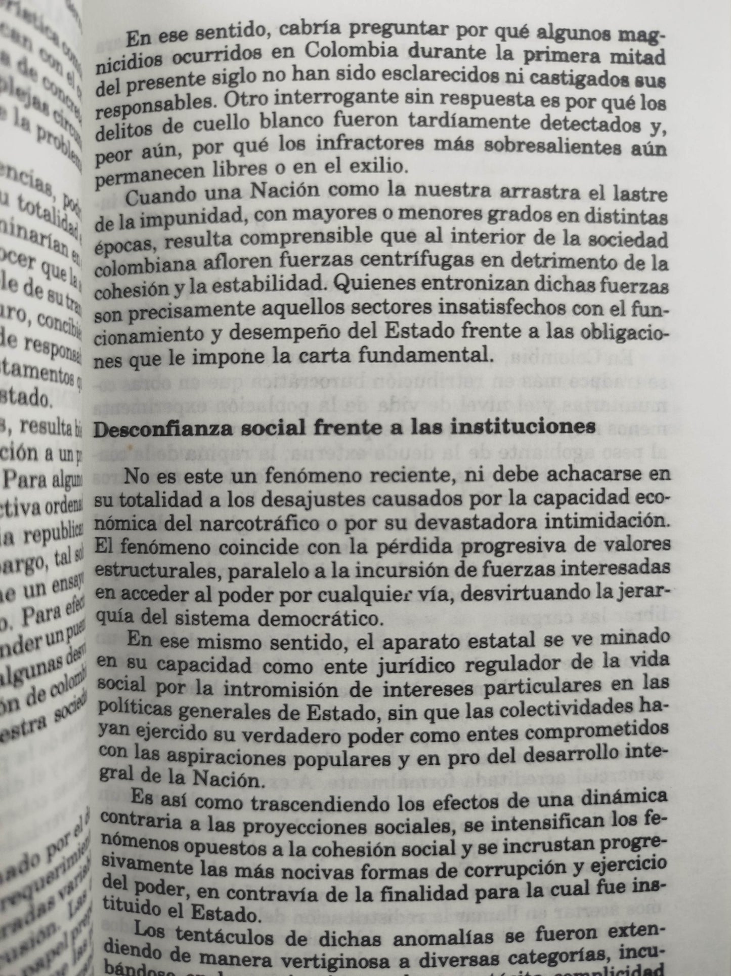 En Que Momento Se Jodio Colombia by varios autores