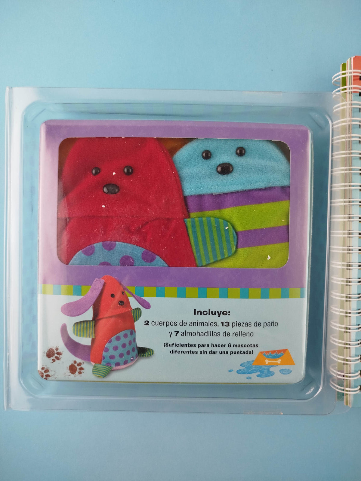 Mini mascotas: Crea tus propios animales de paño sin dar una puntada by Varios