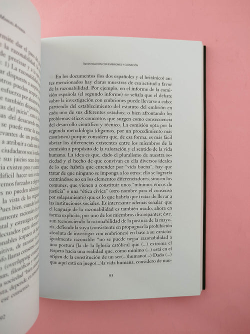 Bioética, derecho y argumentación 2da ed by Manuel Atienza