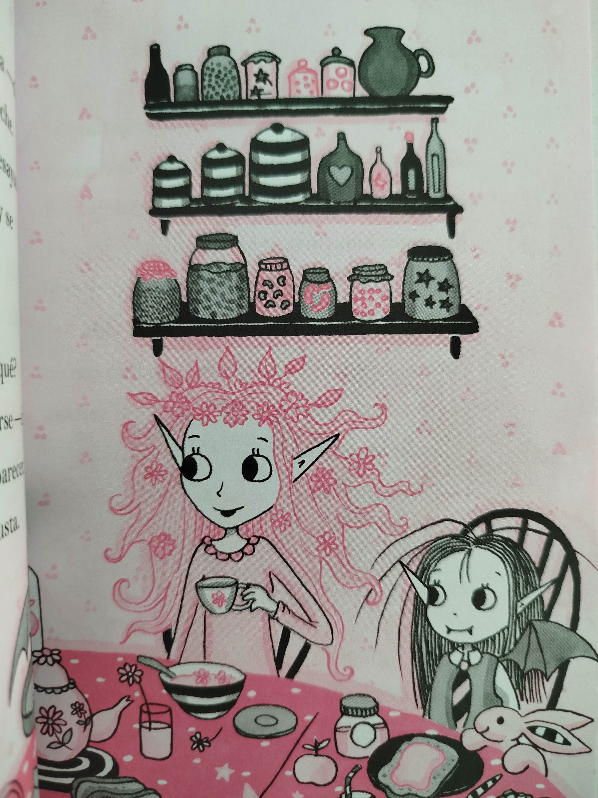 Isadora moon va a una piyamada by Harriet Muncaster
