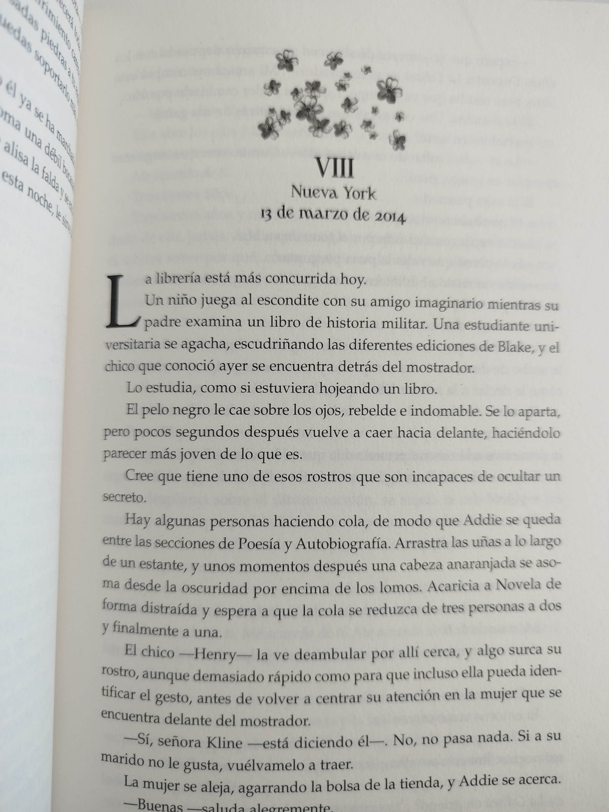 La vida invisible de addie larue by V.E Schearb