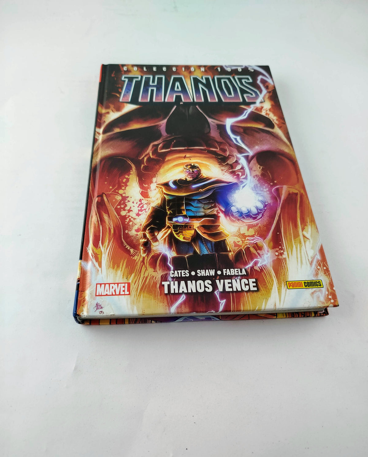 Thanos vence by Cates Shaw Fabela