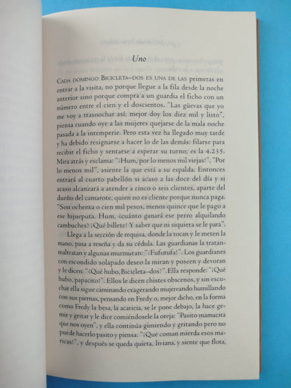 Historias De La Carcel Bellavista by José Libardo Porras Vallejo
